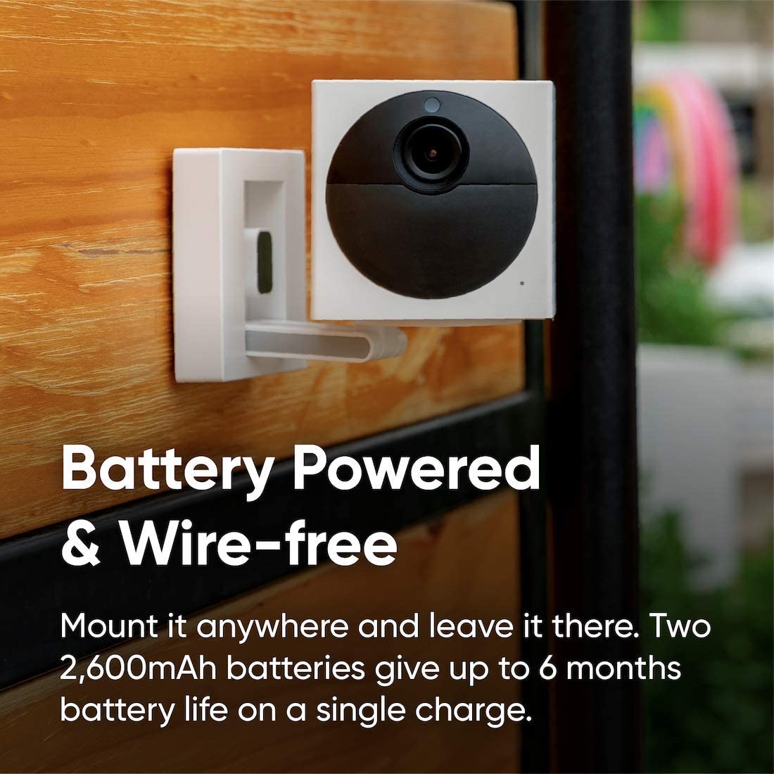 Alternative view of Wyze Cam Outdoor v1